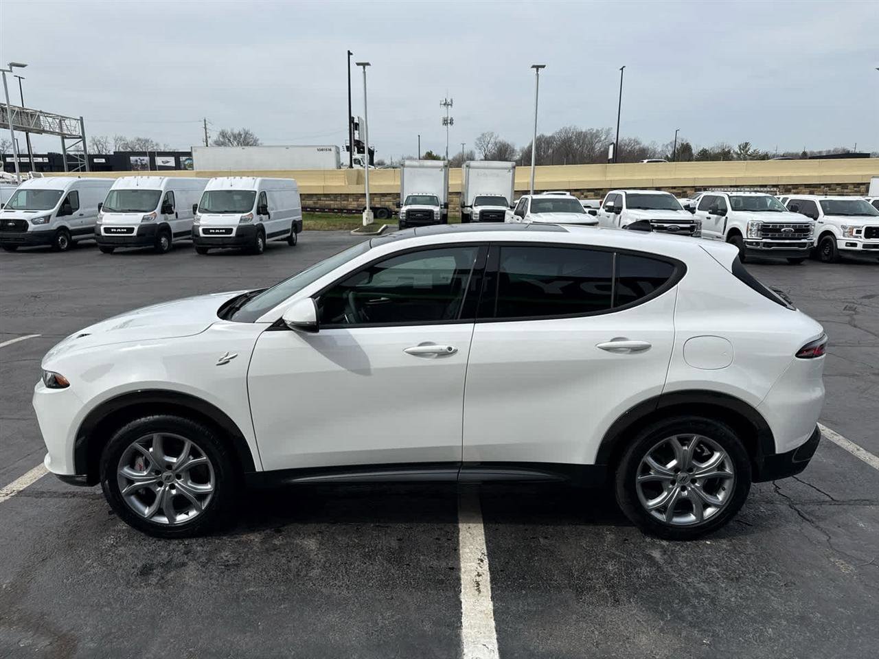 Used 2024 Dodge Hornet R/T Plus image 5