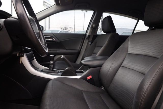 Used 2014 Honda Accord Sport image 17