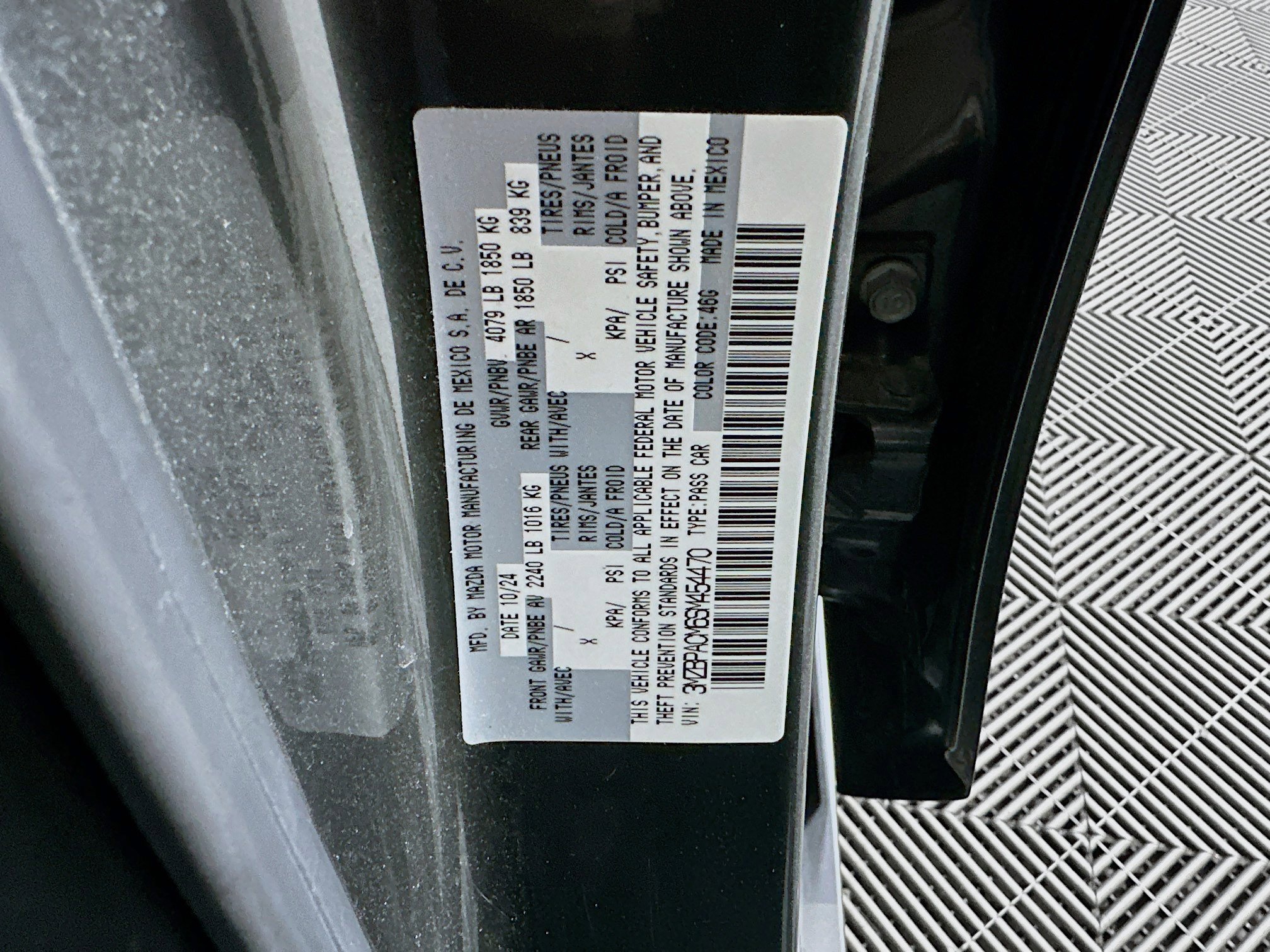 Used 2025 MAZDA MAZDA3 s image 12