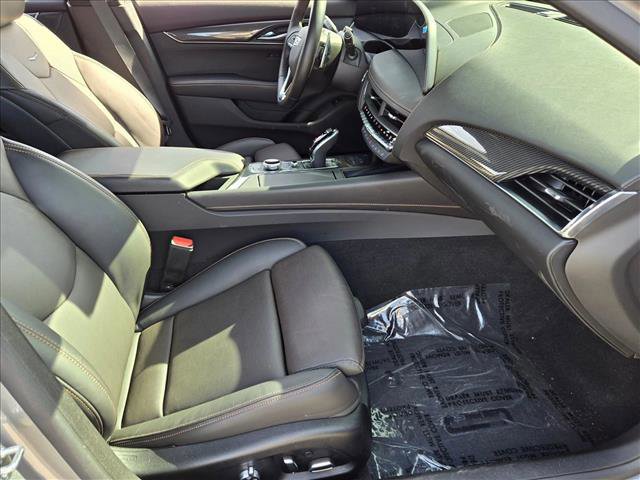 Used 2025 Cadillac CT5 V image 21