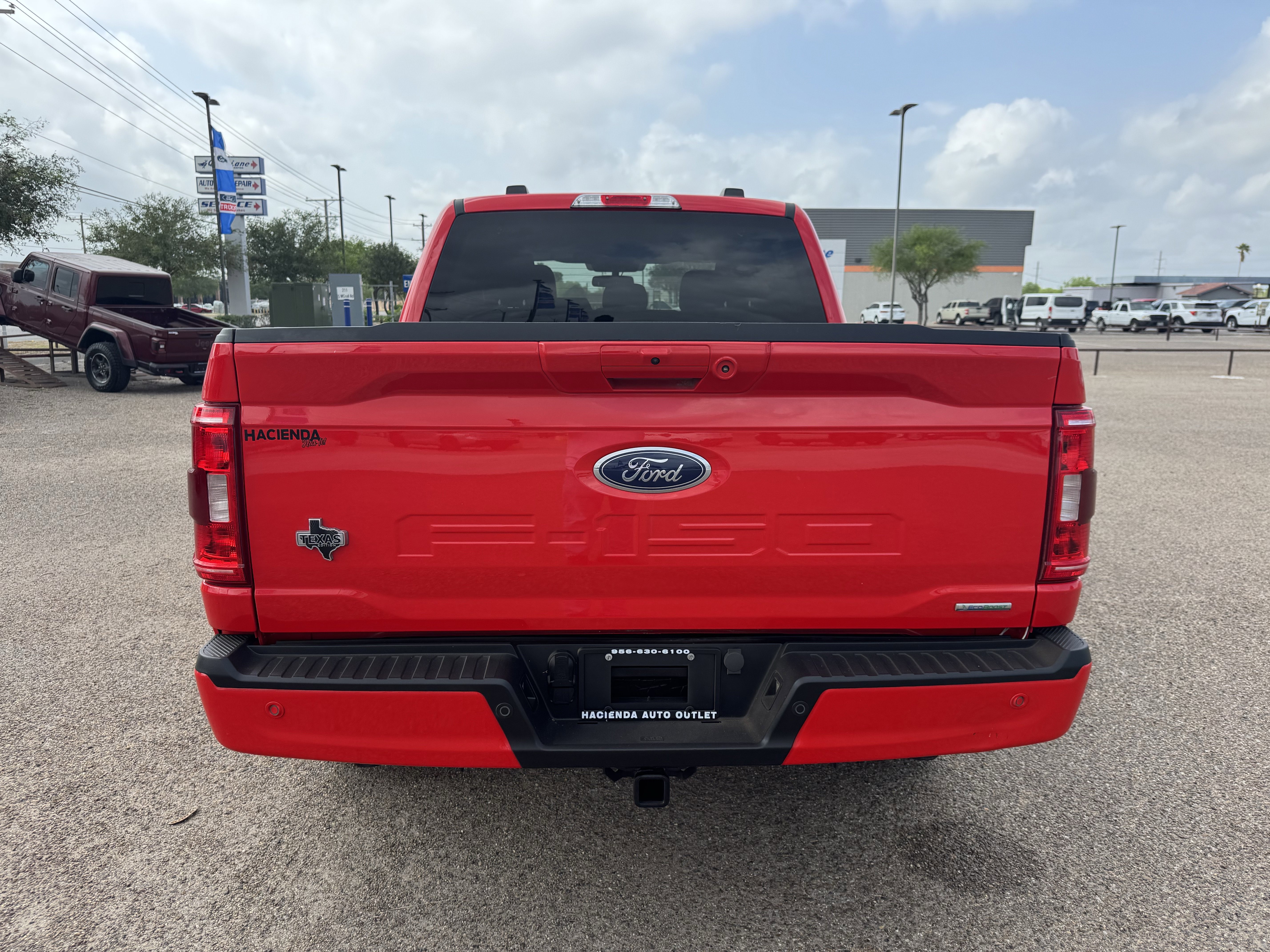Certified 2023 Ford F150 XLT w/ Equipment Group 302A High image 4