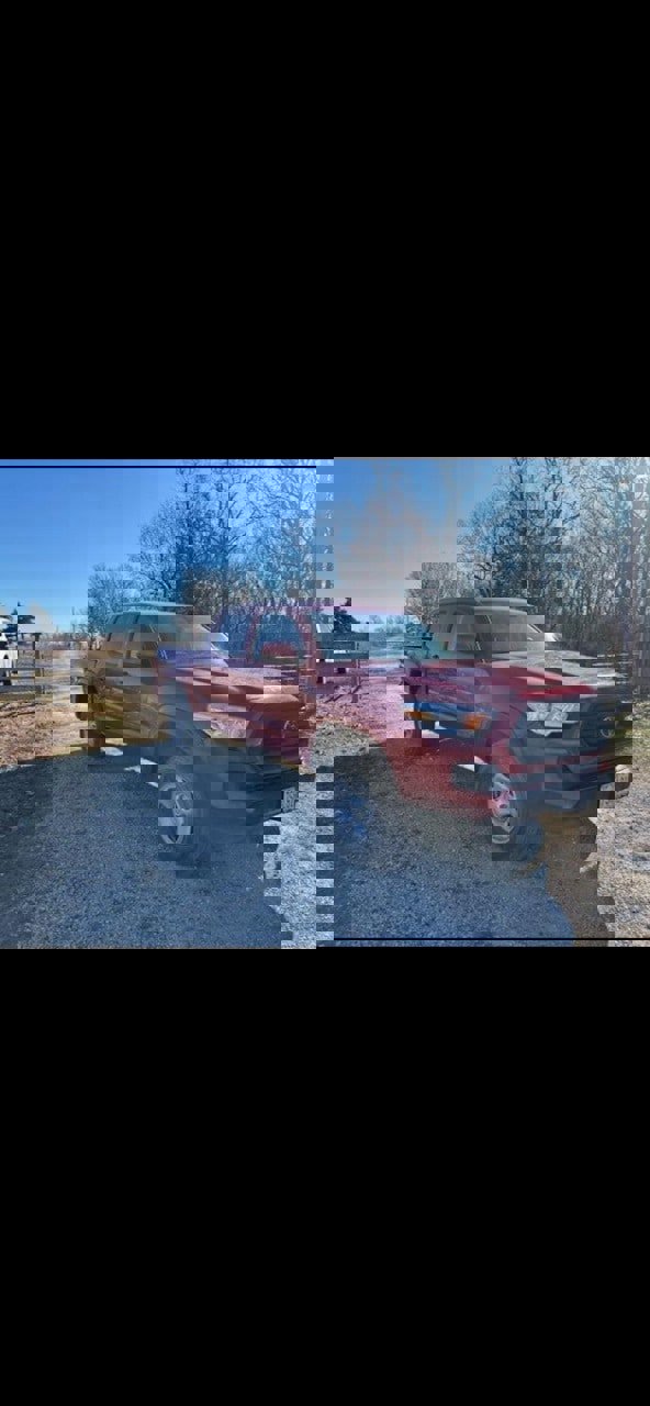 Used 2023 Toyota Tacoma SR image 5