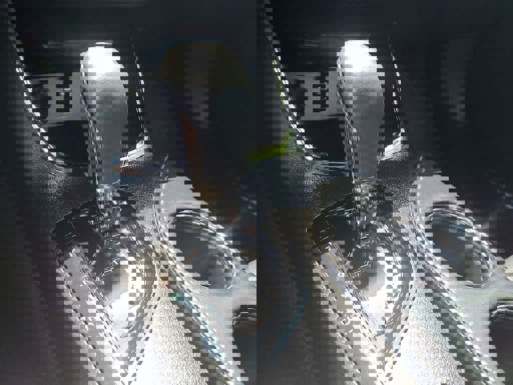 Used 2015 Toyota Avalon XLE Touring FWD image 12