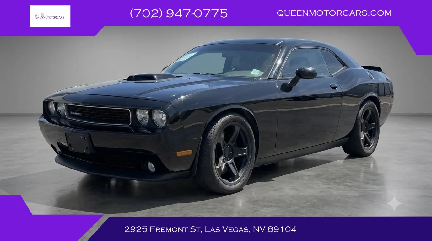 Used 2014 Dodge Challenger R/T RWD image 1