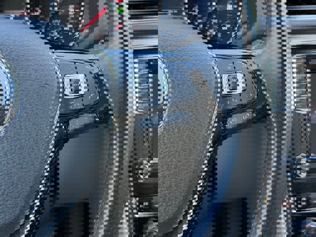 Used 2017 Volkswagen Passat 1.8T SE image 28