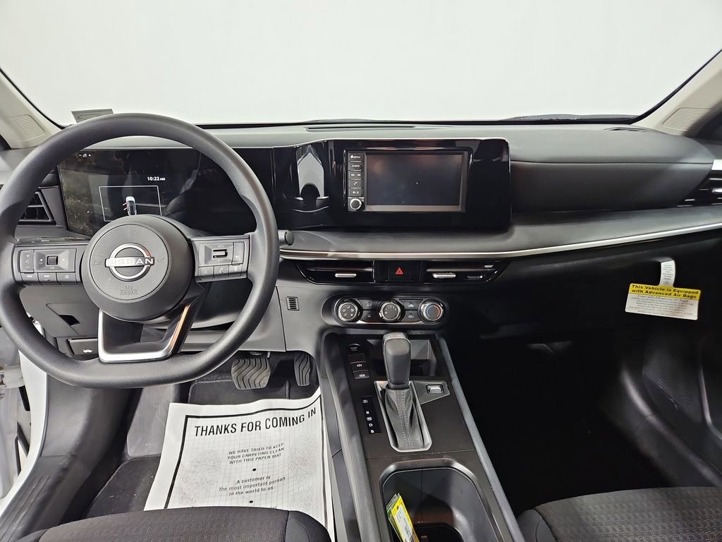 Certified 2025 Nissan Kicks S image 14