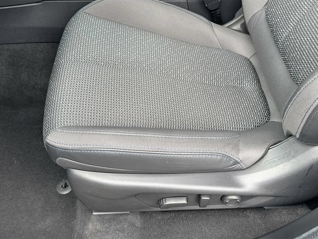 Used 2026 Subaru Forester Premium AWD/4WD image 25