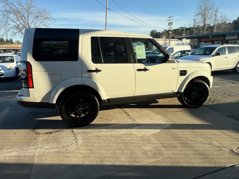Used 2014 Land Rover LR4 HSE LUX image 33