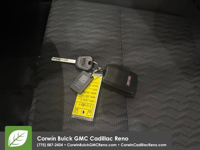 Used 2017 GMC Yukon SLE w/ HD Trailering Package image 44