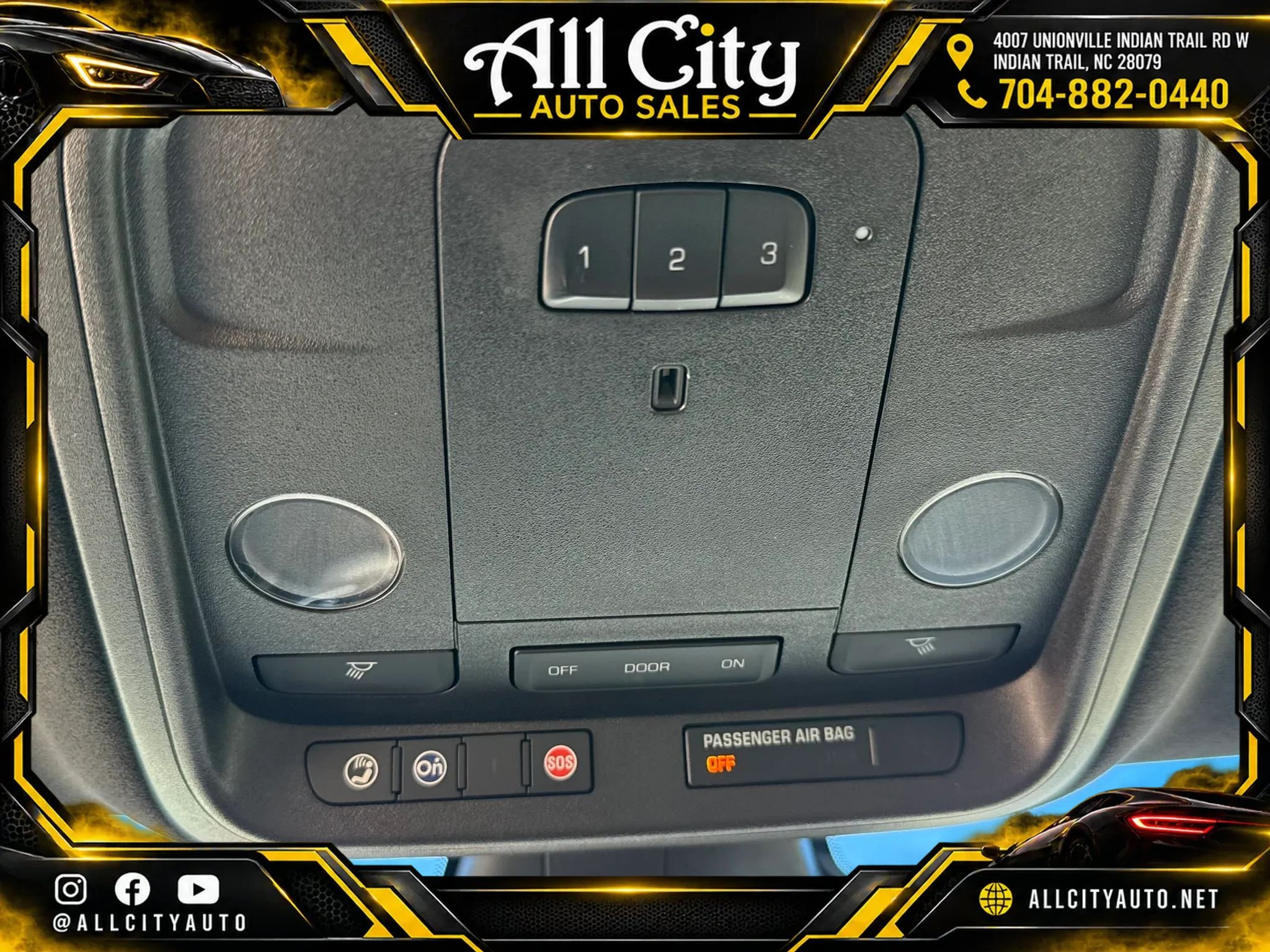 Used 2014 Cadillac ELR w/ Luxury Package FWD image 32