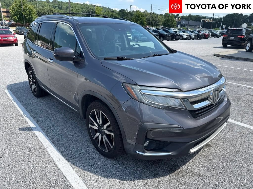 Used 2020 Honda Pilot Touring image 1