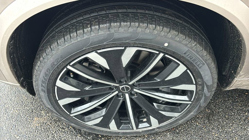New 2026 Volvo XC90 T8 Plus image 33
