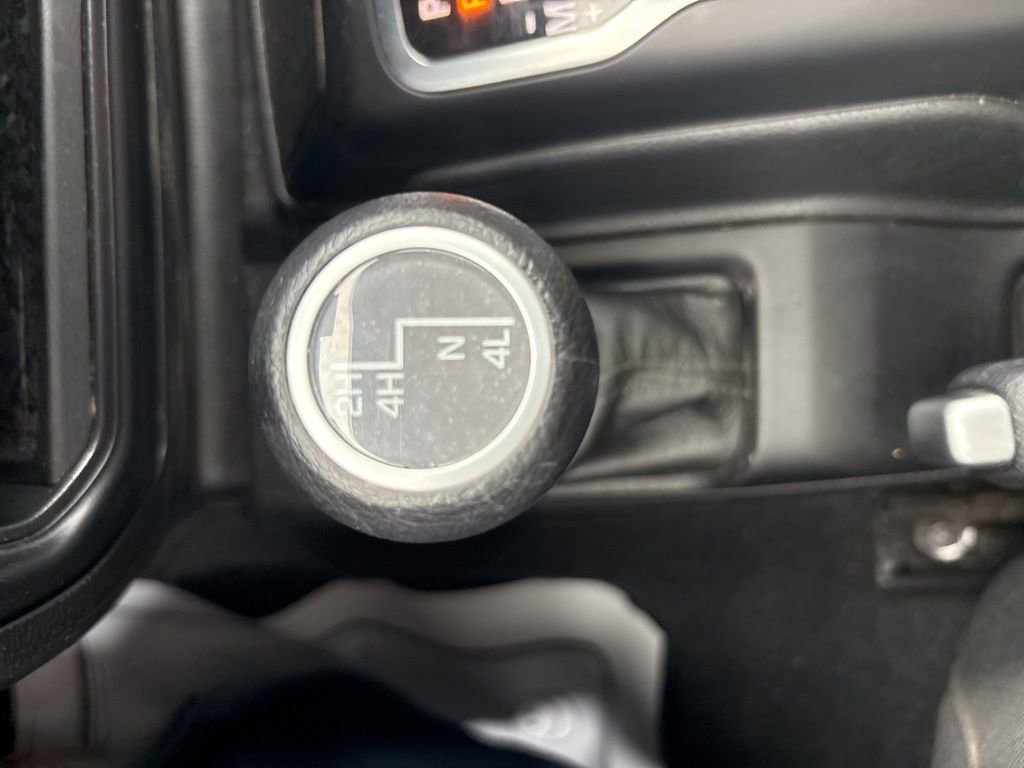 Used 2023 Jeep Gladiator Willys image 54