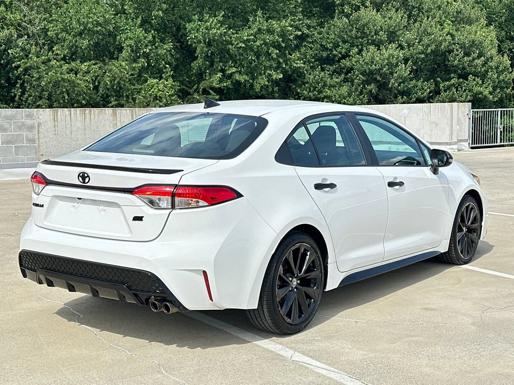 Used 2020 Toyota Corolla SE FWD image 4
