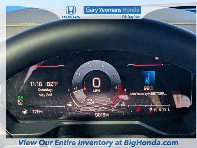 Used 2025 GMC Acadia Elevation FWD image 26