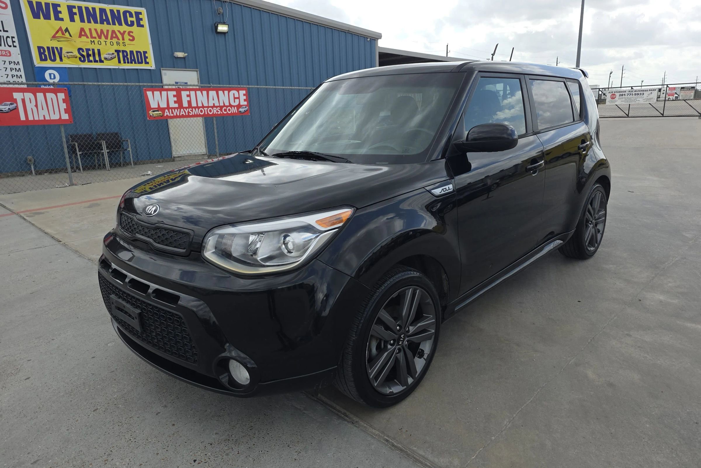 Used 2016 Kia Soul + w/ Tarmac Special Edition image 3