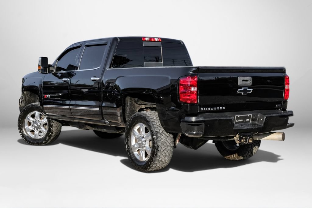 Used 2019 Chevrolet Silverado 2500 LTZ w/ Duramax Plus Package AWD/4WD image 7