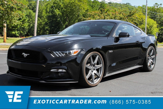 Used 2017 Ford Mustang GT image 1