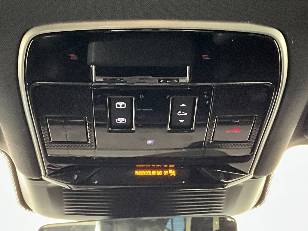 Certified 2023 Land Rover Range Rover SE image 13