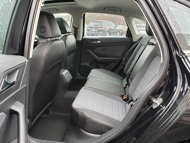 New 2026 Volkswagen Jetta SE image 8