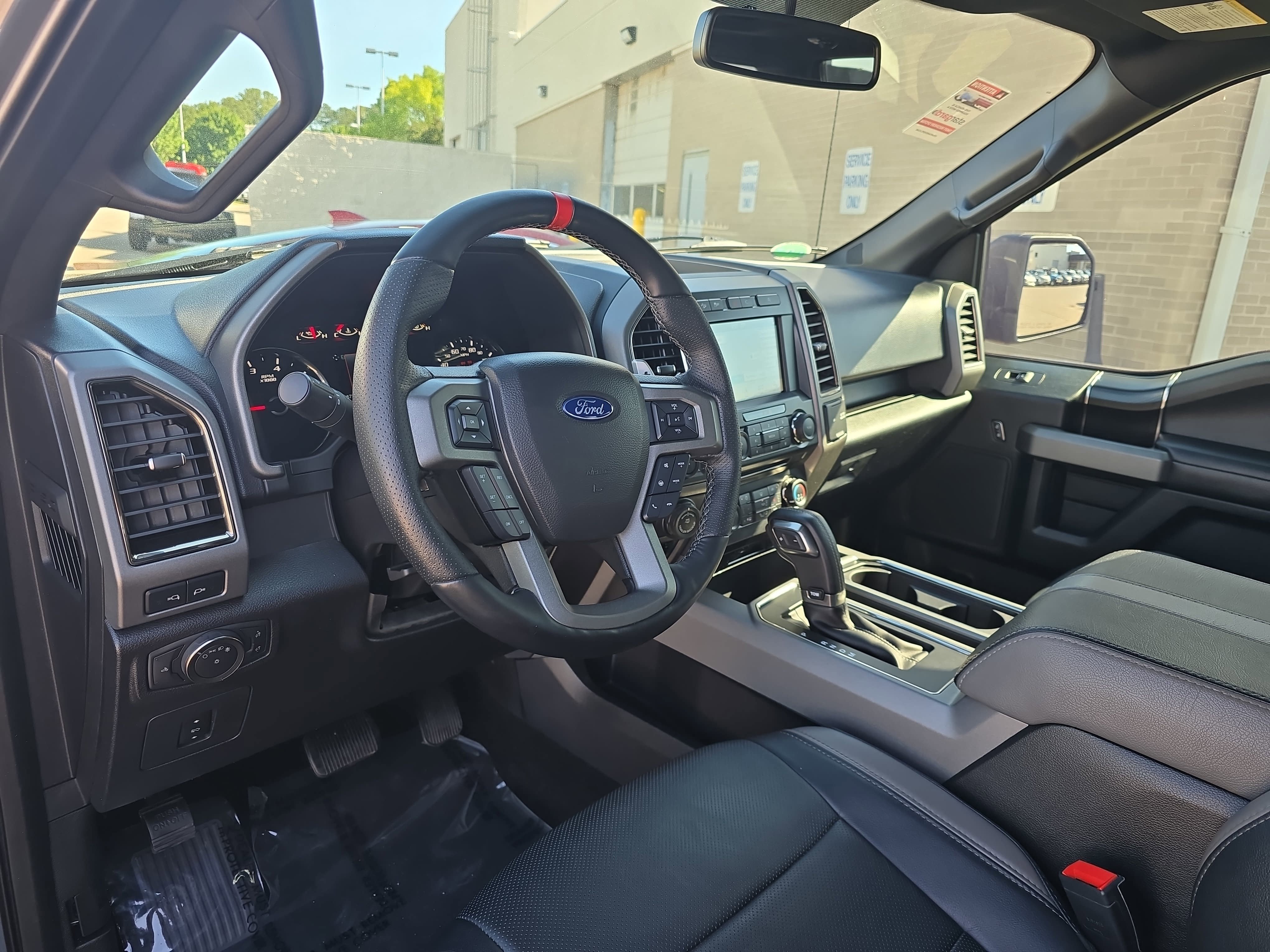 Used 2018 Ford F150 Raptor w/ Equipment Group 801A Mid AWD/4WD image 15