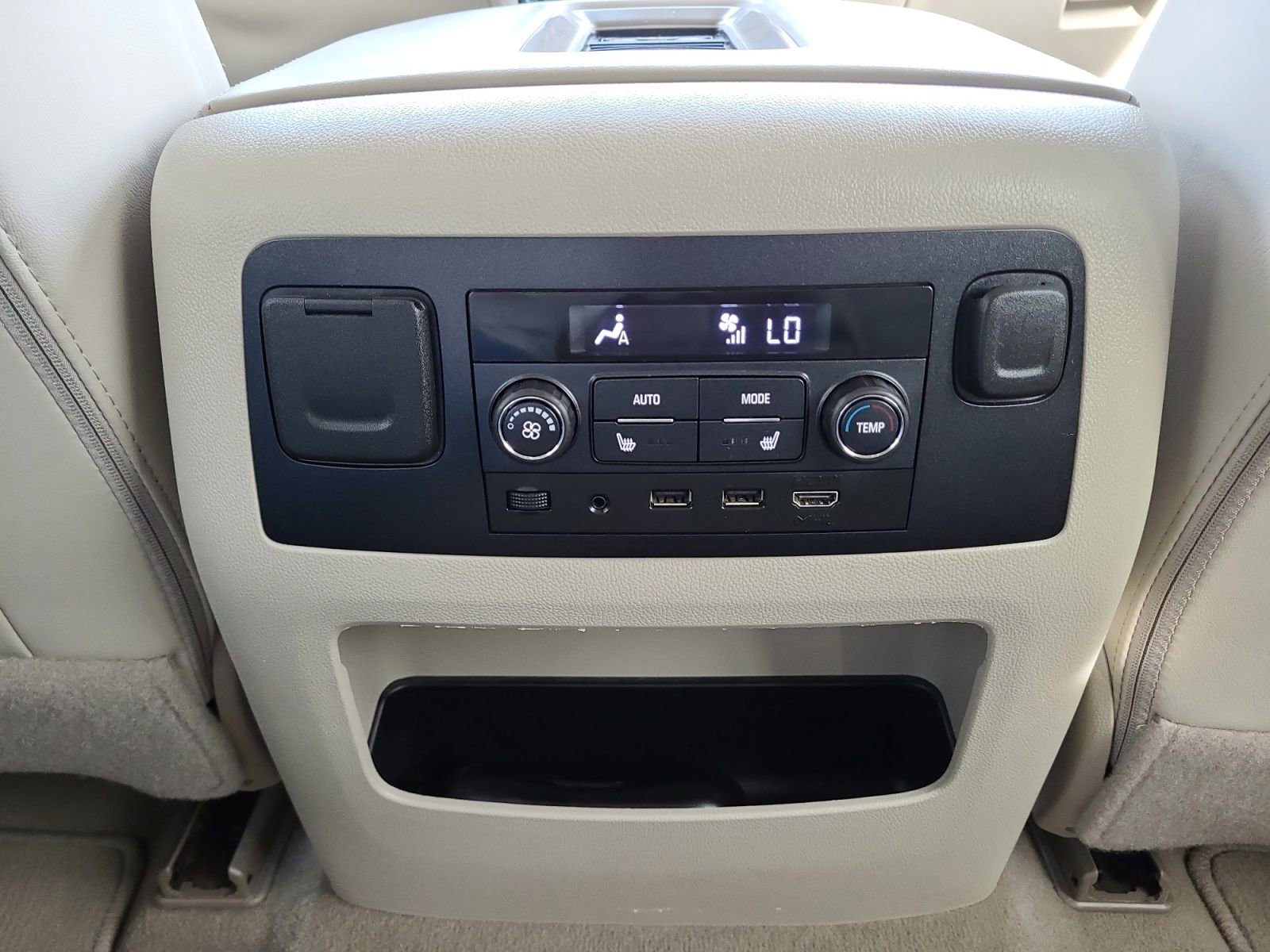 Used 2020 GMC Yukon Denali w/ Open Road Package AWD/4WD image 32