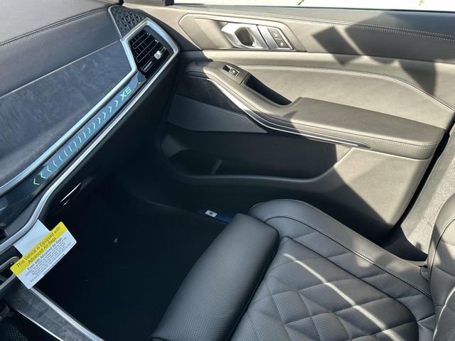 New 2026 BMW X5 xDrive40i w/ Premium Package AWD/4WD image 18