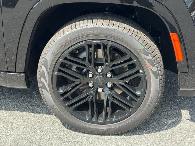New 2026 Jeep Grand Wagoneer Limited AWD/4WD image 11