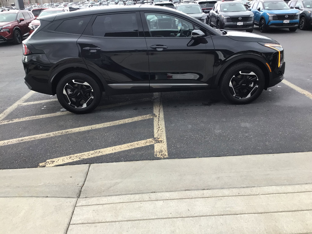 New 2026 Kia Sportage S image 6