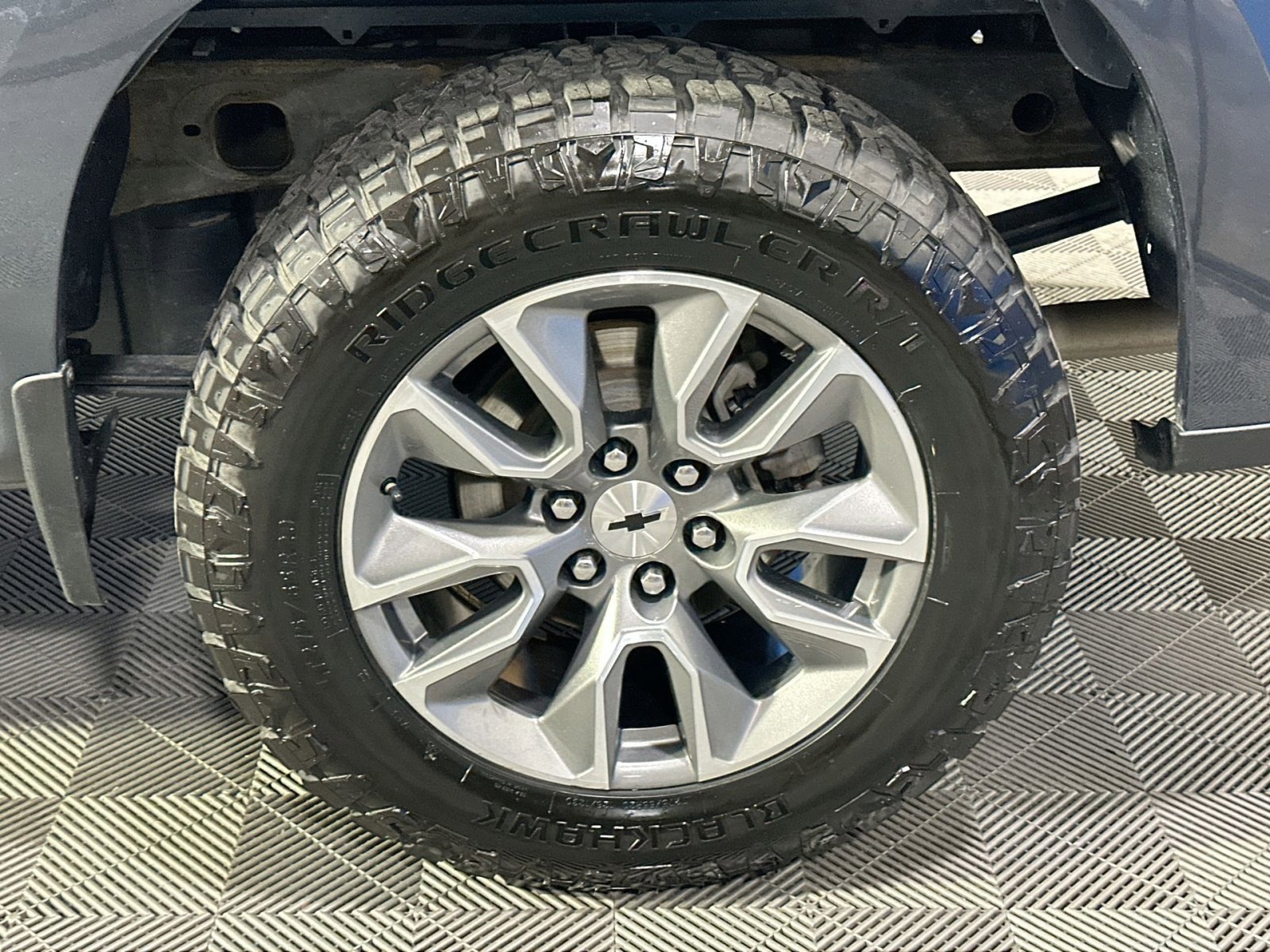 Used 2020 Chevrolet Silverado 1500 RST w/ All-Star Edition image 12