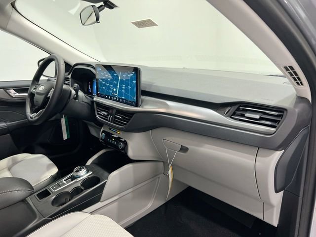 Used 2024 Ford Escape SE FWD image 17