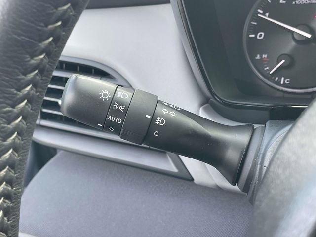 Used 2025 Subaru Outback Premium image 21