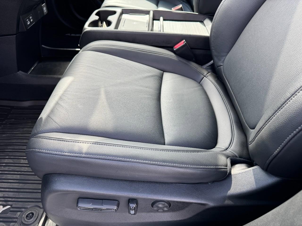 Certified 2025 Honda Odyssey EX-L image 21