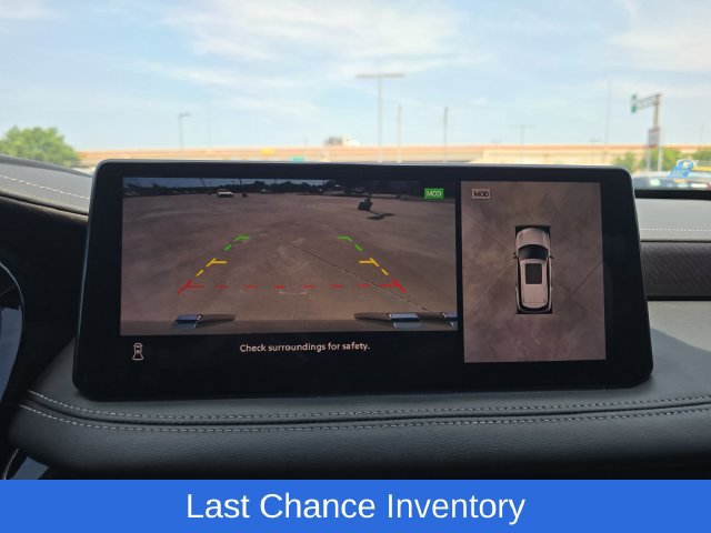 Used 2023 INFINITI QX60 Sensory w/ Cargo Package AWD/4WD image 10