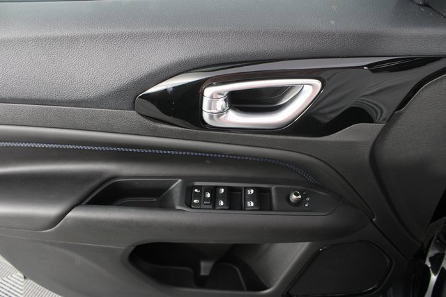 New 2026 Jeep Compass Limited w/ Limited Altitude Pack image 12