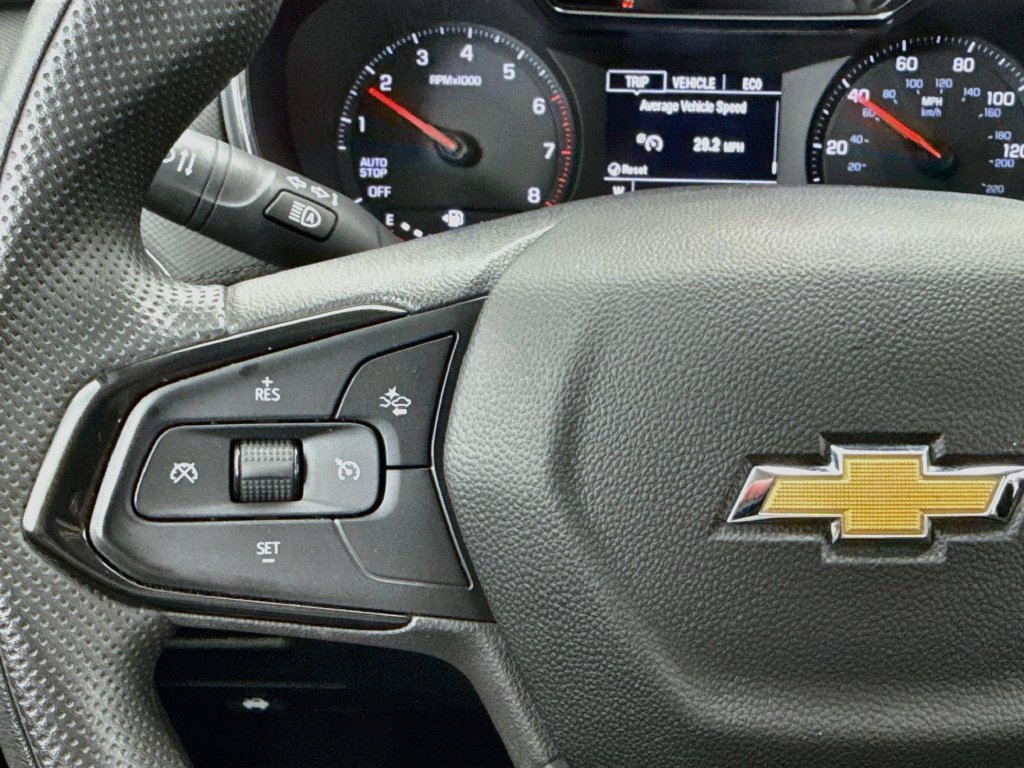 Used 2023 Chevrolet TrailBlazer LT FWD image 11