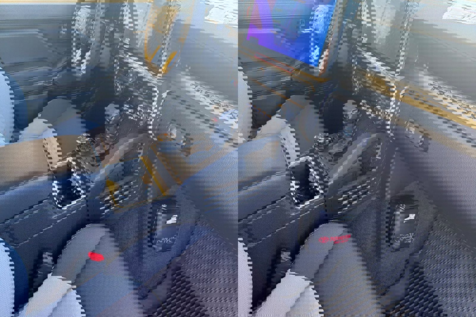 New 2025 Toyota Tacoma TRD Off-Road image 18