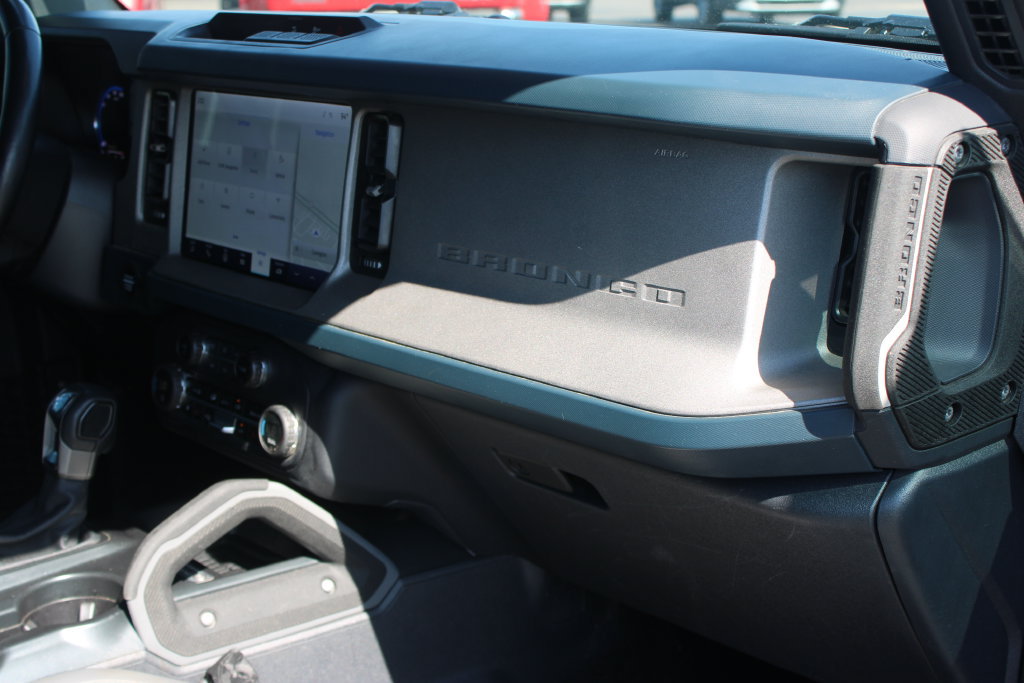 Used 2024 Ford Bronco Outer Banks AWD/4WD image 34