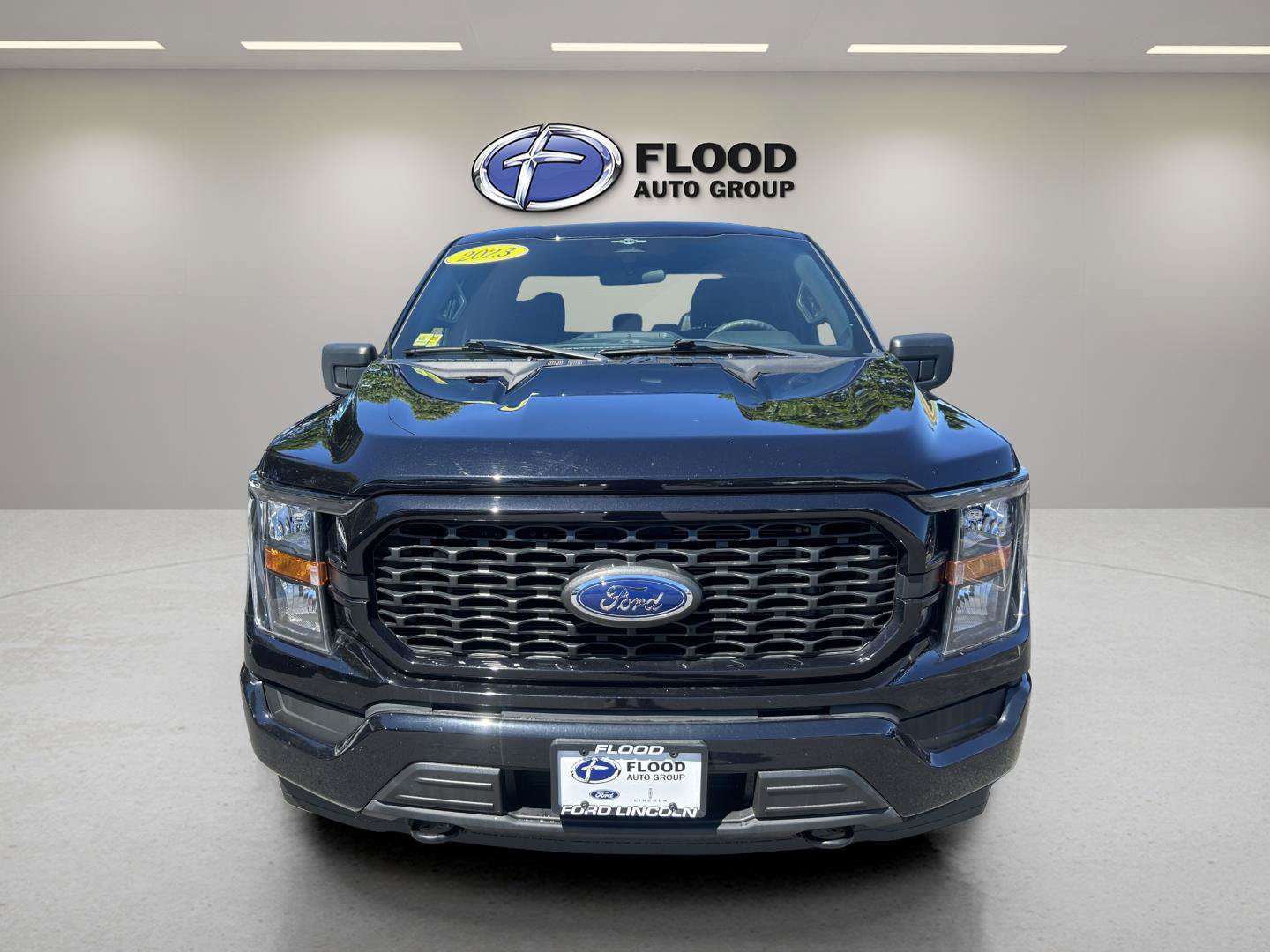 Used 2023 Ford F150 XL w/ STX Appearance Package AWD/4WD image 2