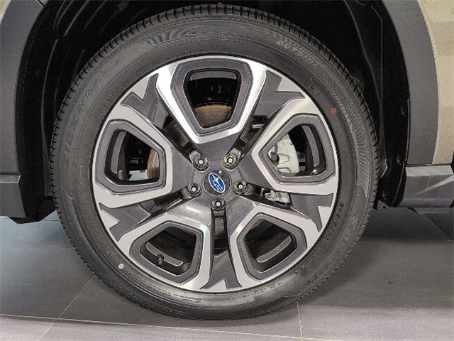 New 2025 Subaru Ascent Limited w/ Popular Package #2 image 5