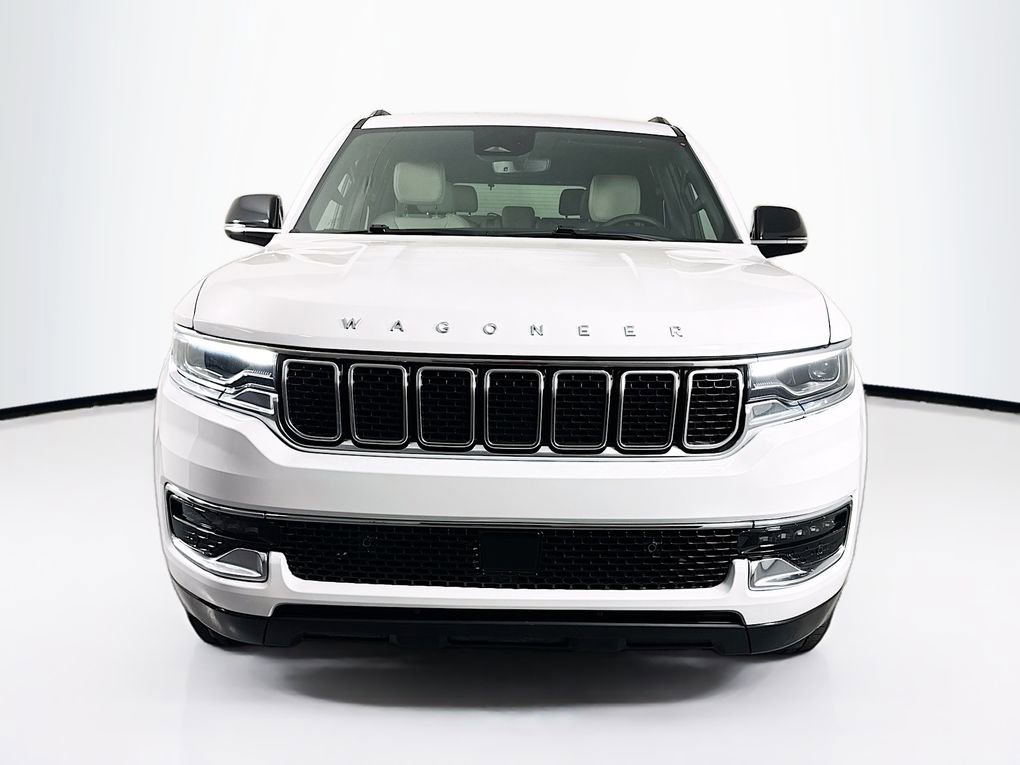 Used 2025 Jeep Wagoneer Series II w/ 8-Passenger Seating Package image 2