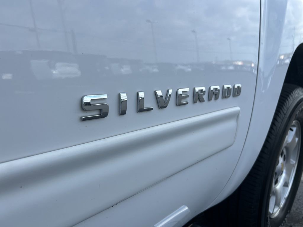 Used 2013 Chevrolet Silverado 1500 LT w/ All-Star Edition AWD/4WD image 12