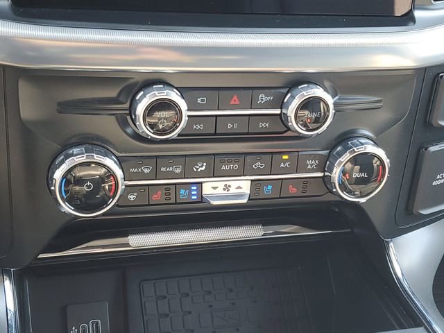 Used 2025 Ford F150 Lariat w/ Equipment Group 502A High image 24