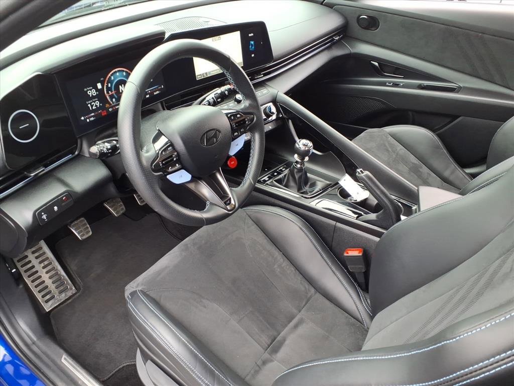 Used 2024 Hyundai Elantra N image 12