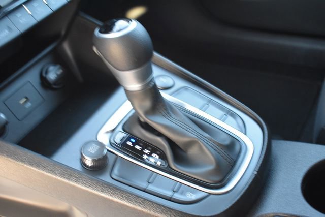 Used 2022 Hyundai Kona SEL image 22