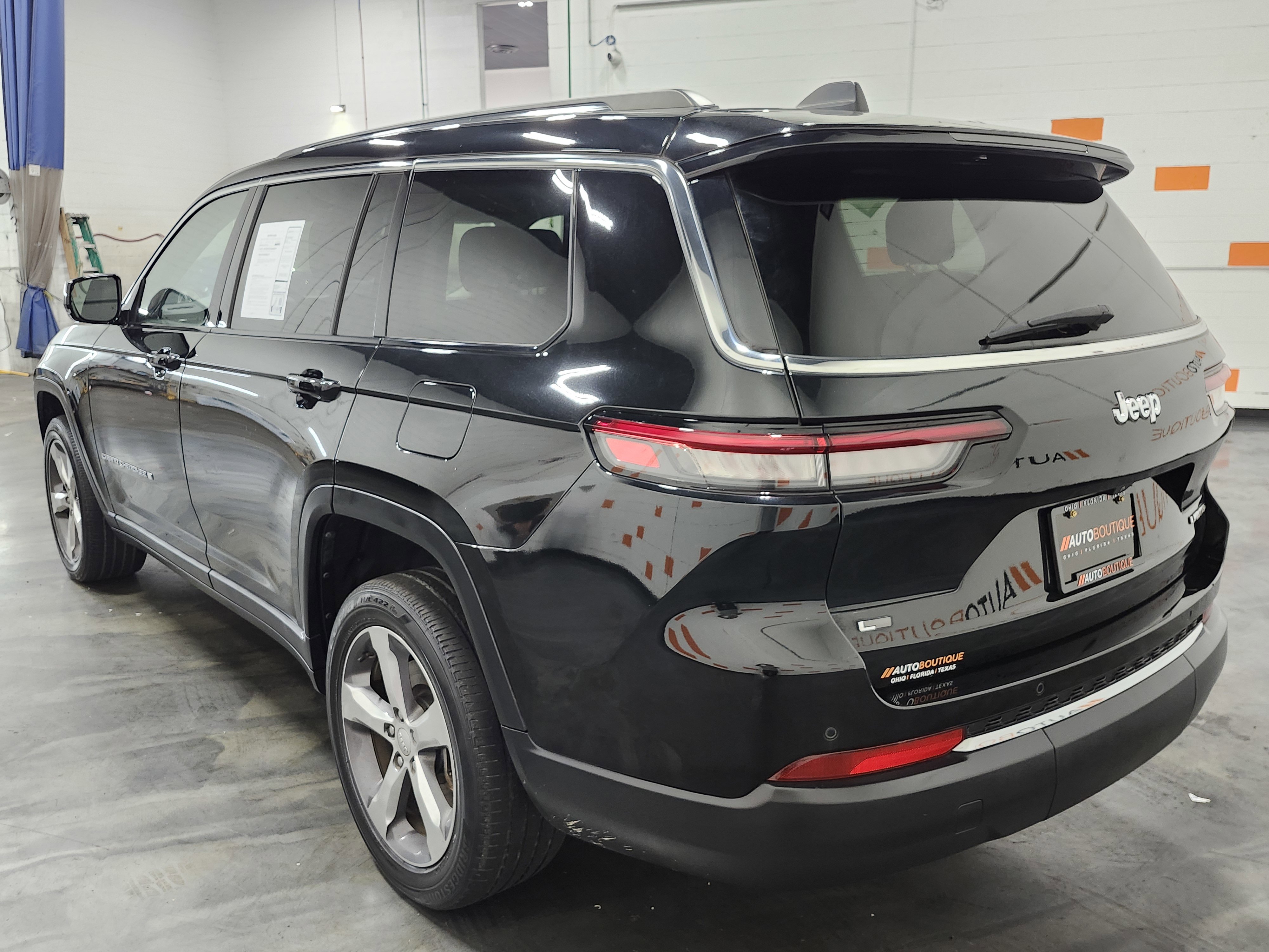 Used 2022 Jeep Grand Cherokee L Limited image 8