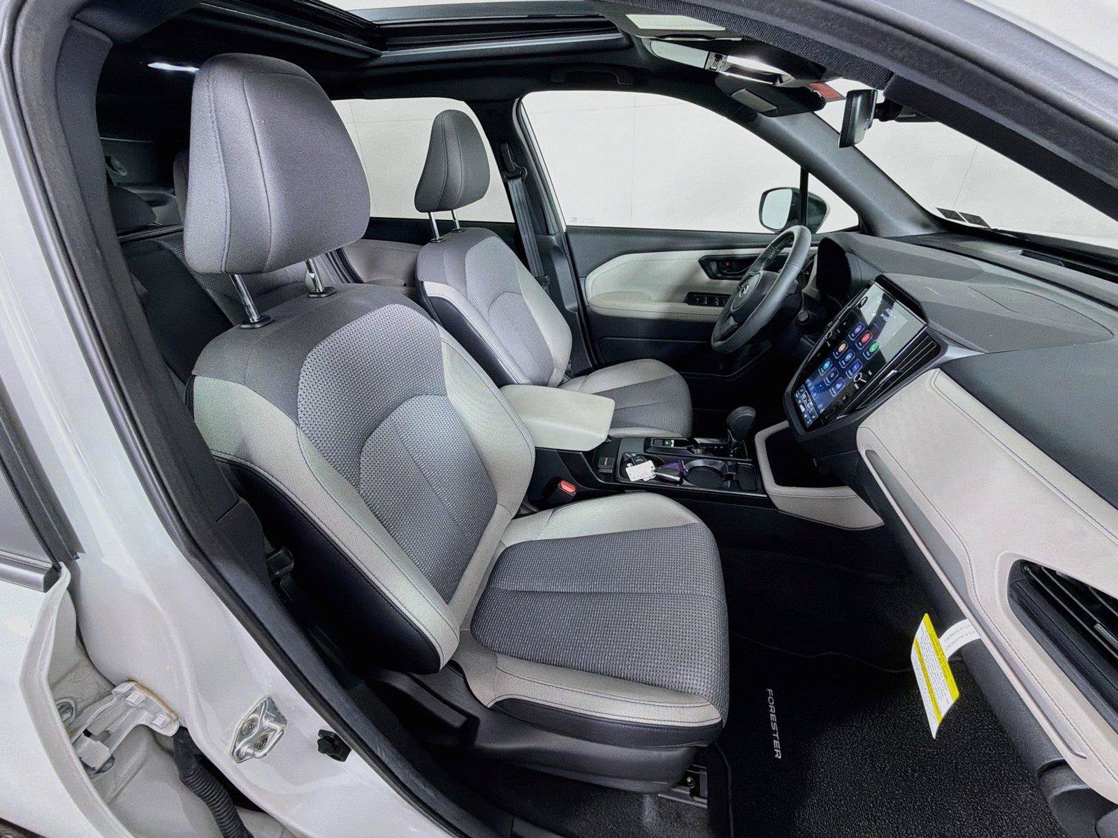Used 2026 Subaru Forester Premium AWD/4WD image 30
