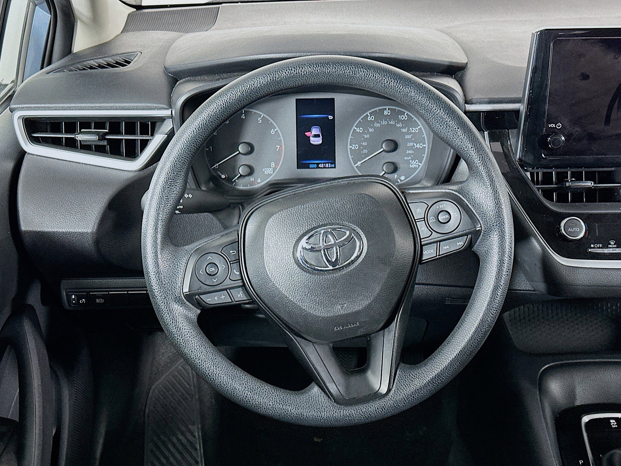 Used 2024 Toyota Corolla LE image 18