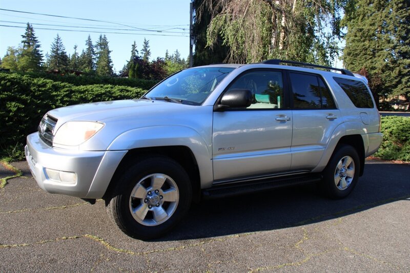Used 2005 Toyota 4Runner SR5 AWD/4WD image 1