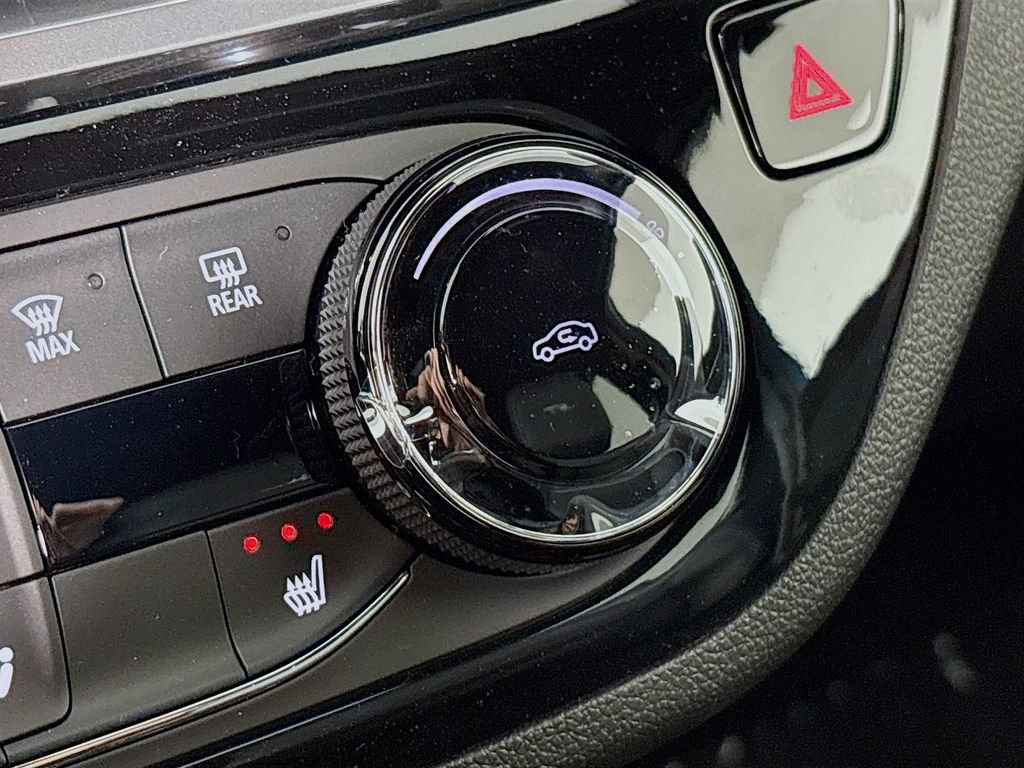 New 2026 Buick Envista Sport Touring w/ Convenience I Package FWD image 18